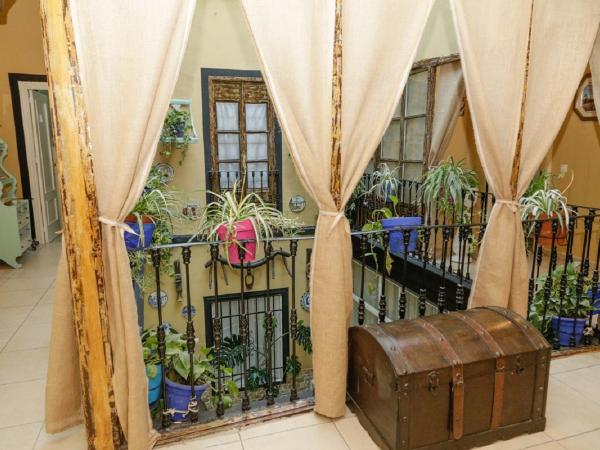 Pension Internacional : photo 4 de la chambre chambre simple basique avec salle de bains commune