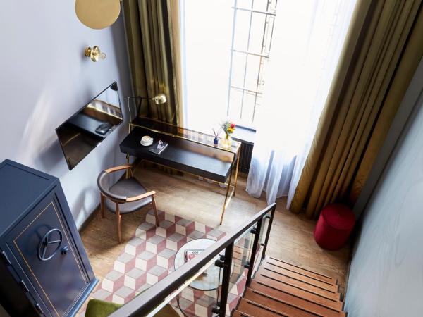 Hotel Indigo The Hague - Palace Noordeinde, an IHG Hotel : photo 3 de la chambre premium loft queen room