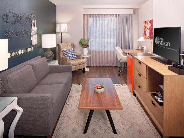 Hotel Indigo Austin Downtown, an IHG Hotel : photo 1 de la chambre suite lit king-size – non-fumeurs
