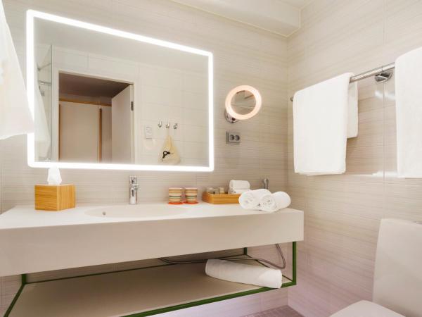 Hotel Indigo Helsinki-Boulevard, an IHG Hotel : photo 6 de la chambre chambre lit king-size standard