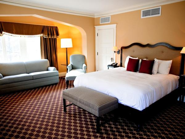 Mansions on Fifth : photo 4 de la chambre suite premier choix avec lit king-size