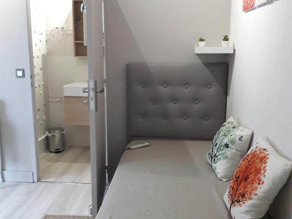 Chambres d'Hôtes de l'Ile du Saule : photo 4 de la chambre chambre deluxe (2 adultes + 1 enfant)