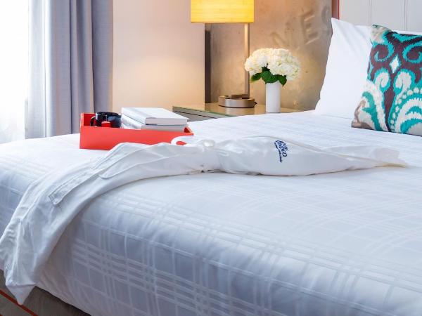 Hotel Indigo Savannah Historic District, an IHG Hotel : photo 2 de la chambre chambre lit king-size