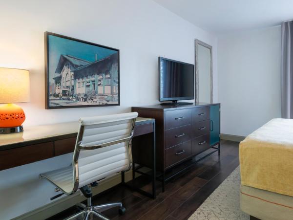 Hotel Indigo Savannah Historic District, an IHG Hotel : photo 3 de la chambre chambre lit king-size