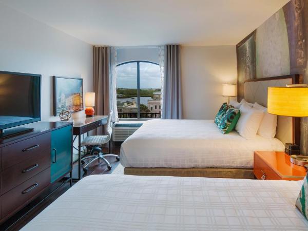 Hotel Indigo Savannah Historic District, an IHG Hotel : photo 1 de la chambre chambre lit queen-size premium avec 2 lits queen-size