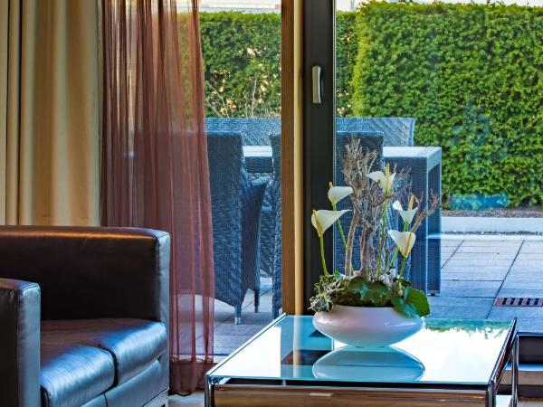 Radisson Blu Hotel Köln : photo 1 de la chambre suite présidentielle avec terrasse - vue sur cathédrale