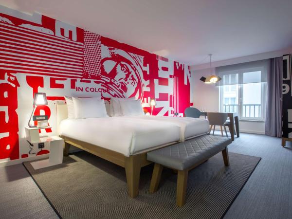 Radisson RED Brussels : photo 3 de la chambre chambre standard