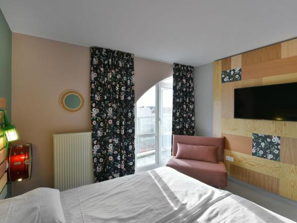 Hotel BIRGIT Berlin Mitte : photo 1 de la chambre chambre double confort avec balcon