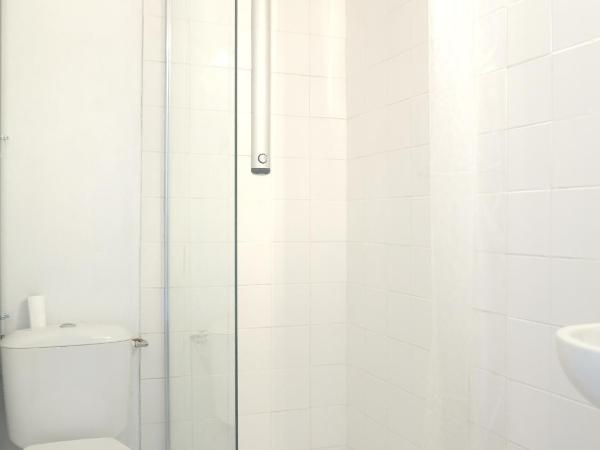 Les Abeilles : photo 7 de la chambre appartement