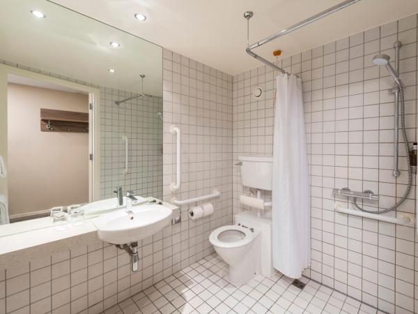 Holiday Inn York City Centre, an IHG Hotel : photo 3 de la chambre chambre double standard - accessible aux personnes à mobilité réduite