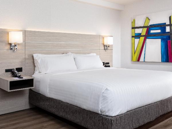 Holiday Inn Express Quebec City-Sainte Foy, an IHG Hotel : photo 9 de la chambre chambre lit king-size standard