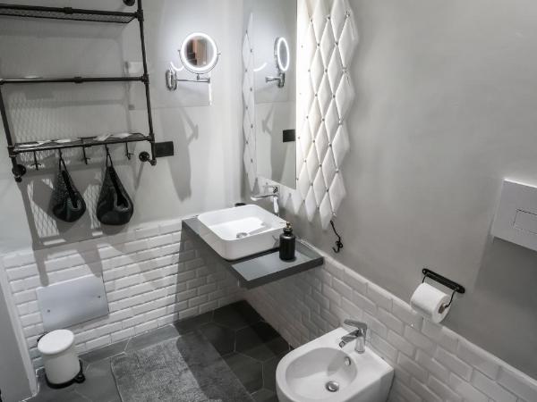 Vinto House Salerno Downtown : photo 8 de la chambre chambre double ou lits jumeaux supérieure avec vue sur ville