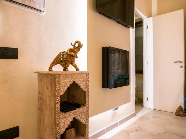 Vinto House Salerno Downtown : photo 10 de la chambre chambre double deluxe