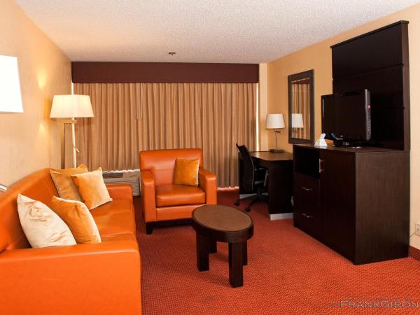 GreenTree Hotel Phoenix West : photo 3 de la chambre suite lit king-size avec baignoire spa - non-fumeurs