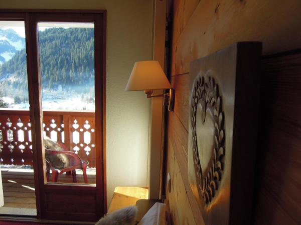 Le Roitelet : photo 6 de la chambre chambre double - vue sur montagne