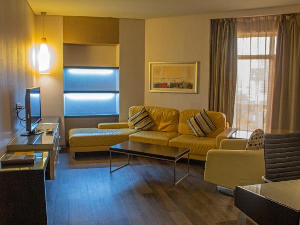 TIME Grand Plaza Hotel, Dubai Airport : photo 3 de la chambre suite exécutive