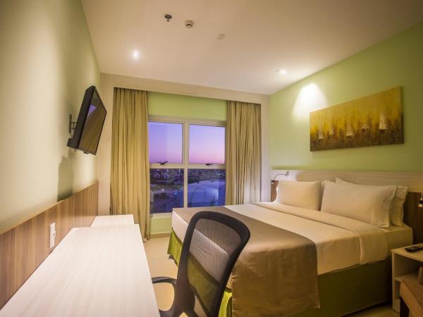 Holiday Inn Natal, an IHG Hotel : photo 3 de la chambre chambre lit king-size standard - non-fumeurs 