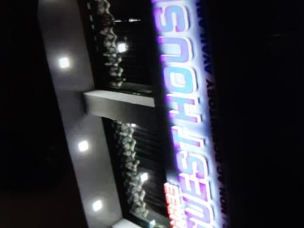 Shree Mahakali Guest House & Dormitory : photo 2 de la chambre bunk bed in male dormitory room - indian nationals only