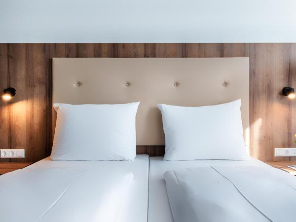 ACHAT Hotel Stuttgart Zuffenhausen : photo 10 de la chambre chambre double deluxe