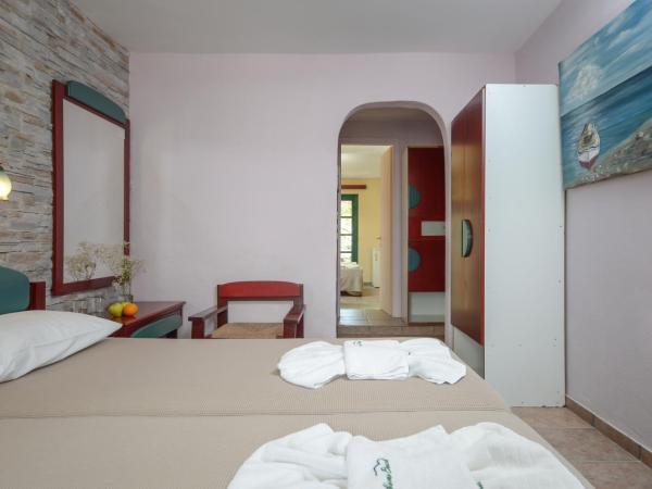 Hotel Naxos Beach : photo 2 de la chambre chambres communicantes