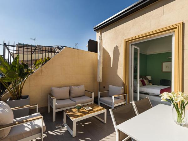 I Mori di Porta Nuova Suite & Terrace : photo 1 de la chambre suite avec terrasse 