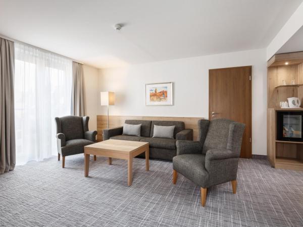 Holiday Inn Nürnberg City Centre, an IHG Hotel : photo 1 de la chambre suite deluxe