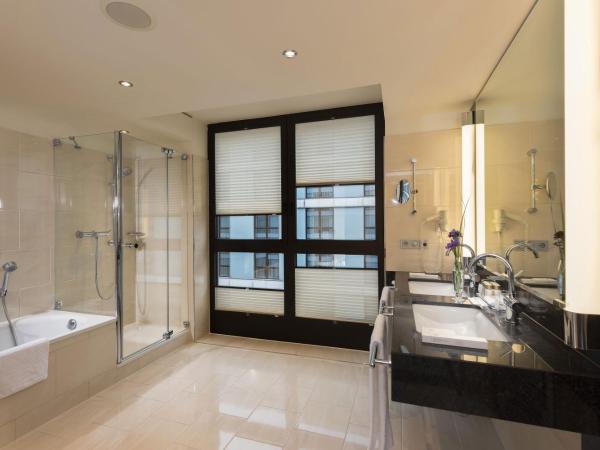 Maritim Hotel Düsseldorf : photo 3 de la chambre suite master