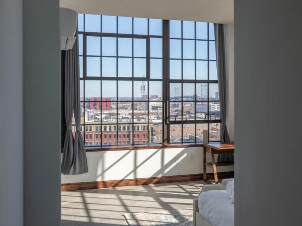 Sosuite at Independence Lofts - Callowhill : photo 3 de la chambre penthouse