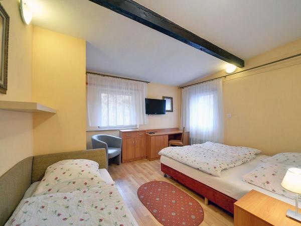 Gościniec Nad Potokiem : photo 1 de la chambre chambre quadruple