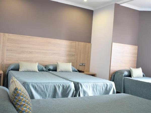 Ramblas Hotel : photo 3 de la chambre chambre double ou lits jumeaux avec 2 lits d'appoint