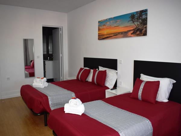 Guest House Henrique VIII : photo 3 de la chambre chambre triple