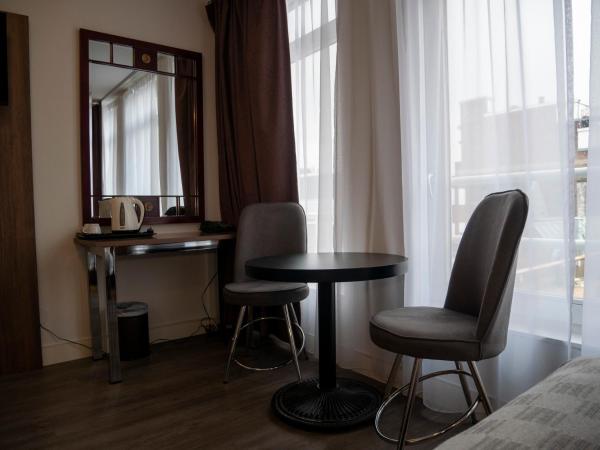 Hotel Hague Center : photo 3 de la chambre chambre double deluxe