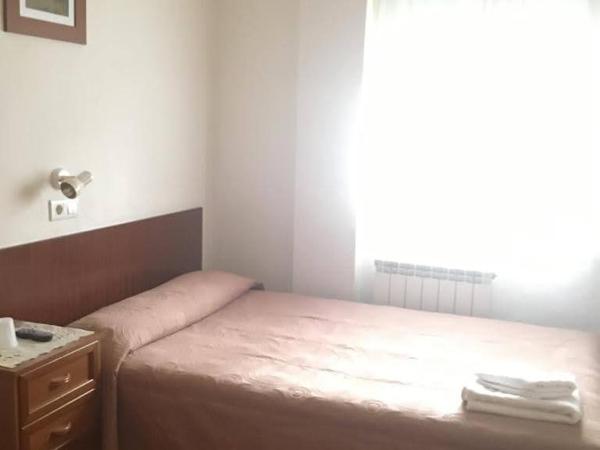 PENSION MIRAFLORES : photo 1 de la chambre chambre double