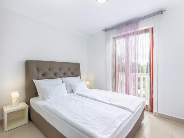 Apartments Mike : photo 4 de la chambre appartement - rez-de-chaussée