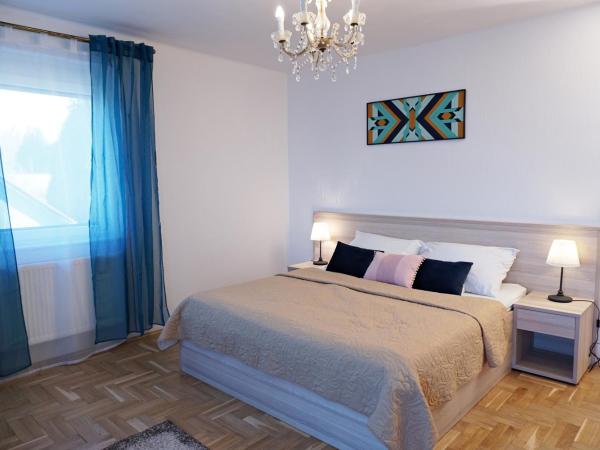 Anna Panzió & Wellness Siófok : photo 9 de la chambre chambre double ou lits jumeaux deluxe - vue sur lac