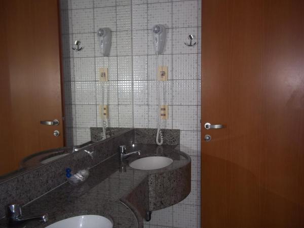 Costa do Mar Hotel : photo 6 de la chambre suite lit king-size avec jacuzzi