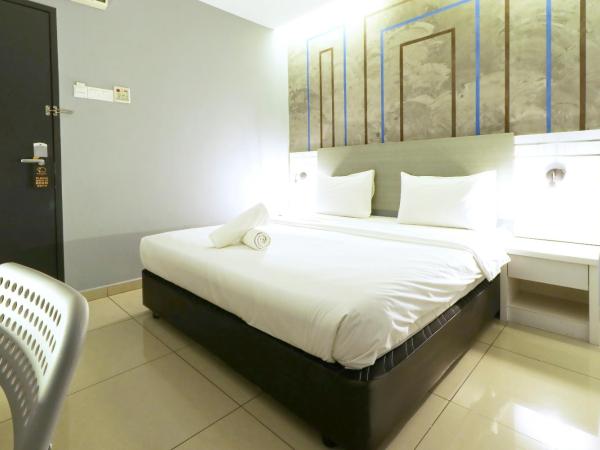 Suite Dreamz Hotel : photo 3 de la chambre chambre lit king-size