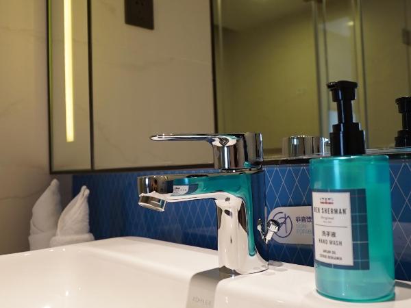 Holiday Inn Express Shenzhen Dongmen, an IHG Hotel : photo 1 de la chambre chambre standard