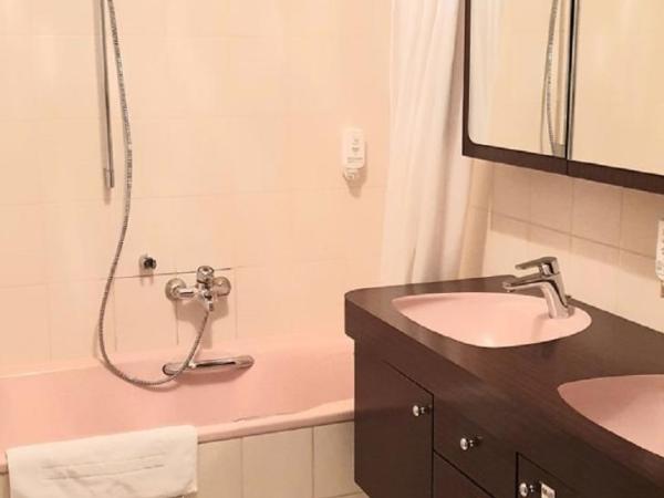 LILTON Hotel Stuttgart-Zuffenhausen : photo 5 de la chambre chambre double supérieure