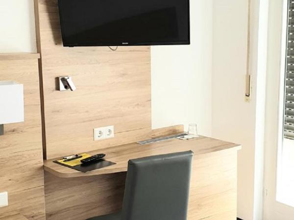 LILTON Hotel Stuttgart-Zuffenhausen : photo 1 de la chambre chambre simple