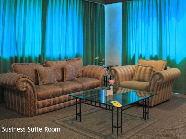 Tunjungan Hotel : photo 6 de la chambre chambre simple affaires