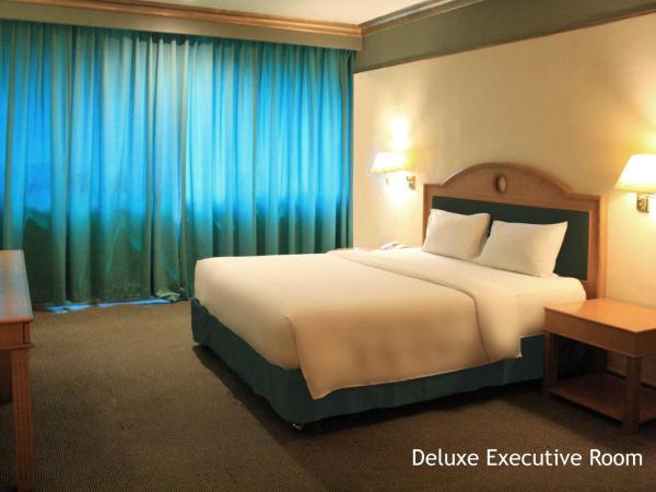 Tunjungan Hotel : photo 3 de la chambre chambre deluxe