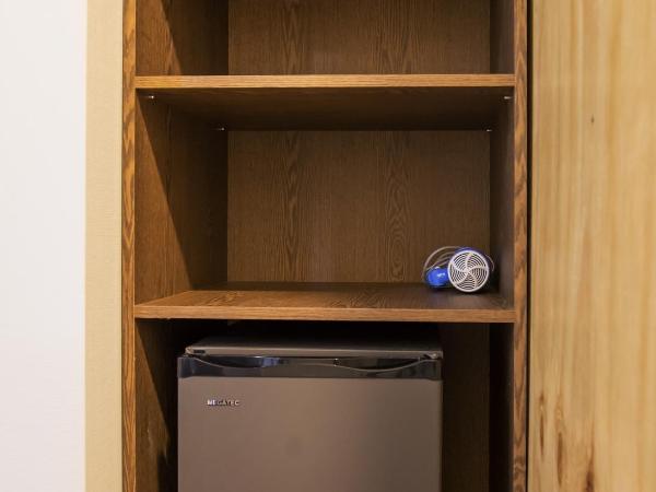 Seoulite Inn Myeongdong Formerly - Step Inn Myeongdong 2 : photo 7 de la chambre lit dans dortoir pour hommes de 4 lits