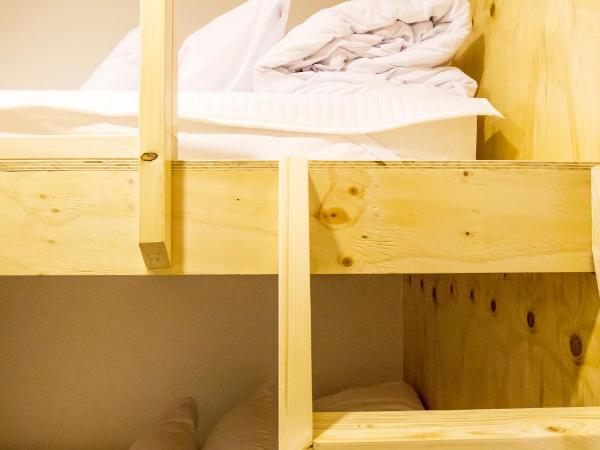 Seoulite Inn Myeongdong Formerly - Step Inn Myeongdong 2 : photo 6 de la chambre lit dans dortoir pour hommes de 4 lits