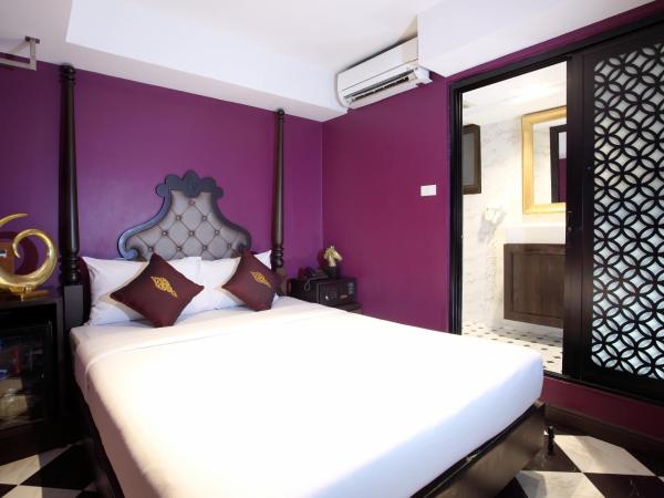 Violet Tower at Khaosan Palace : photo 4 de la chambre chambre double violet