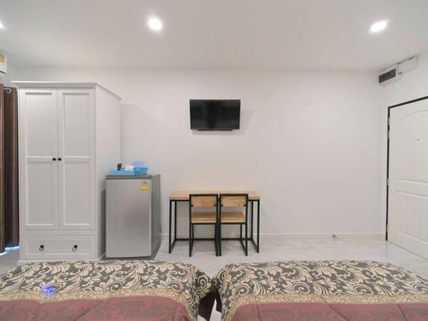 Parvena Ratchada : photo 4 de la chambre chambre lits jumeaux standard