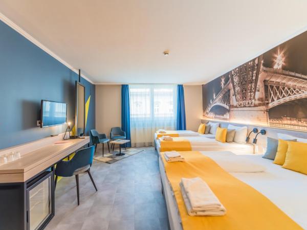 Impulso Fashion Hotel : photo 5 de la chambre chambre quadruple confort