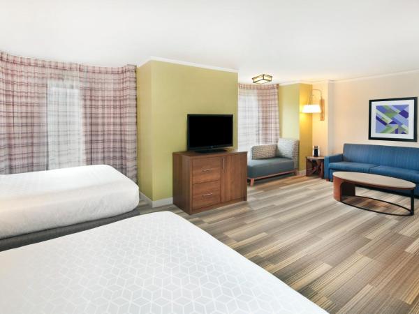Holiday Inn Express Hotel & Suites Fisherman's Wharf, an IHG Hotel : photo 6 de la chambre suite avec 2 lits - non-fumeurs