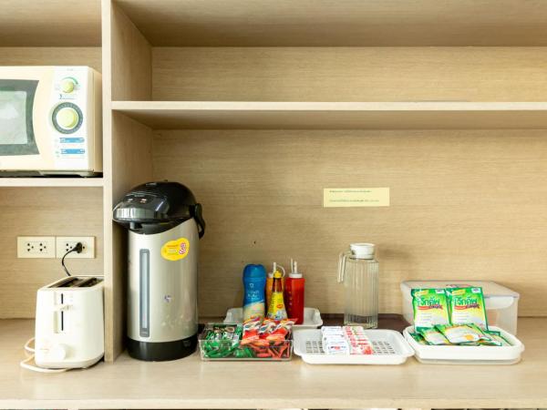 Riski Residence Bangkok-noi - Wasit Apartment : photo 2 de la chambre chambre double standard