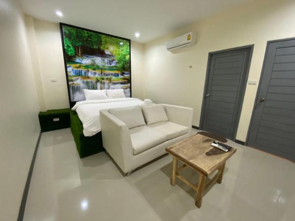 Checkinn Resort Kanchanaburi : photo 2 de la chambre suite 2 chambres